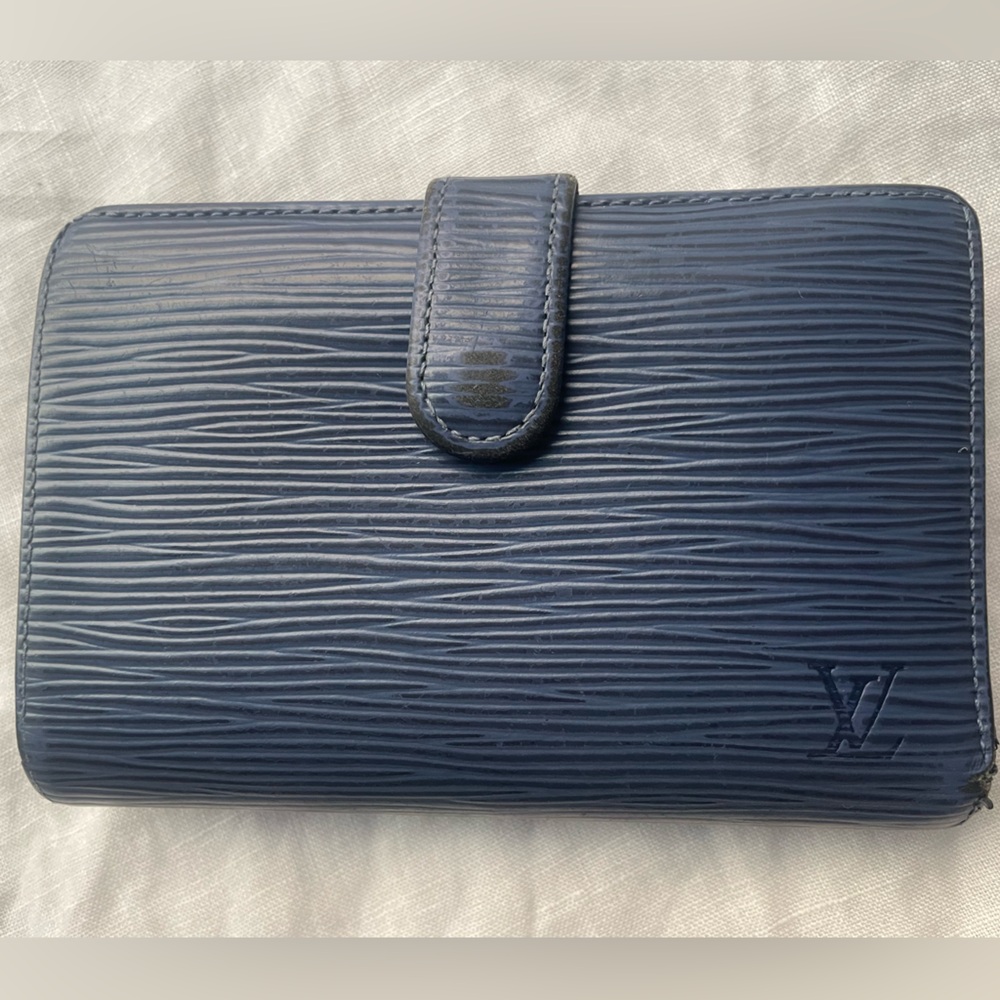 Louis Vuitton Myrtille Blue Epi Leather Wallet, Silver Tone Hardware